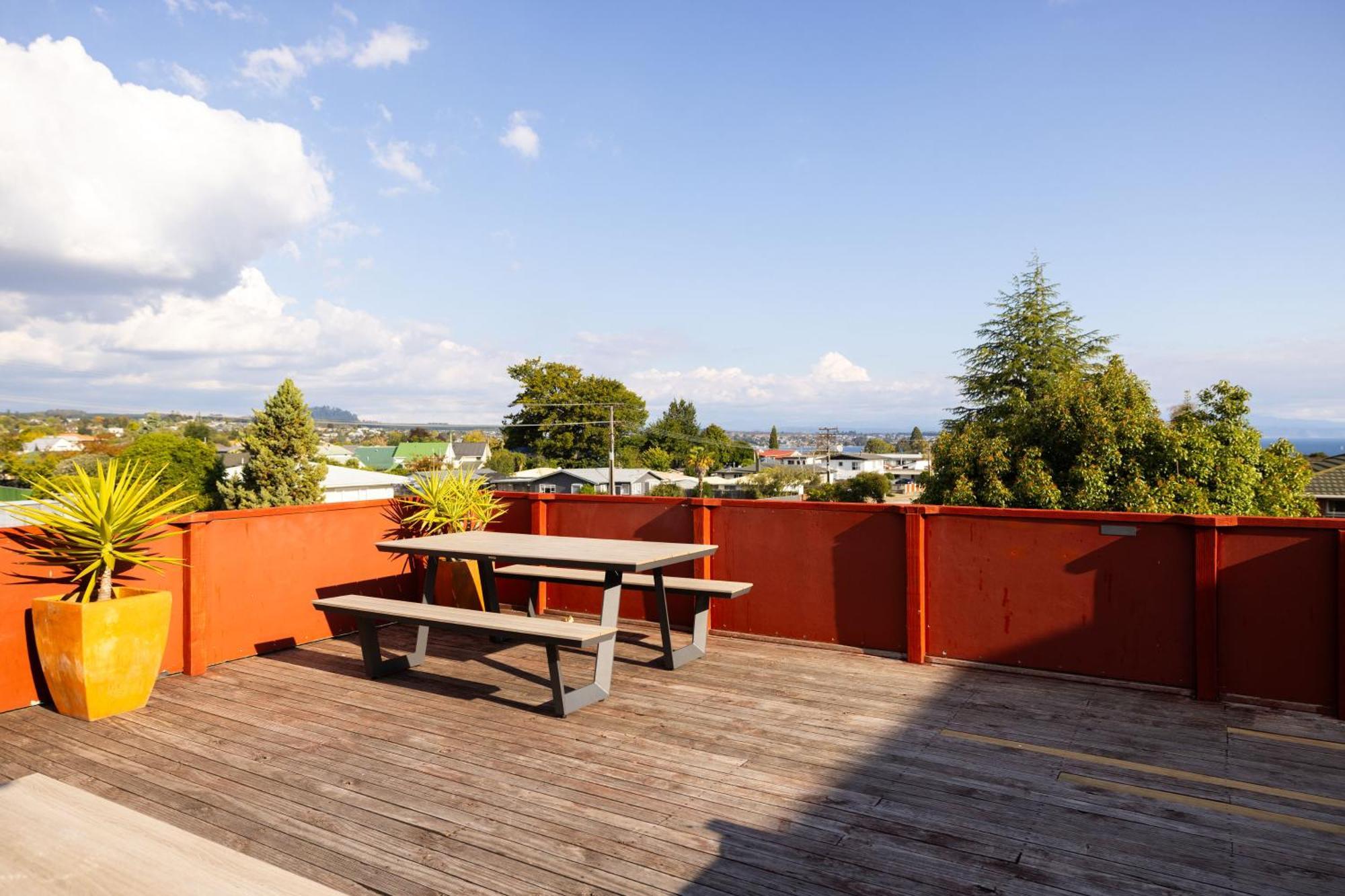 Albergue Haka House Lago Taupo Exterior foto